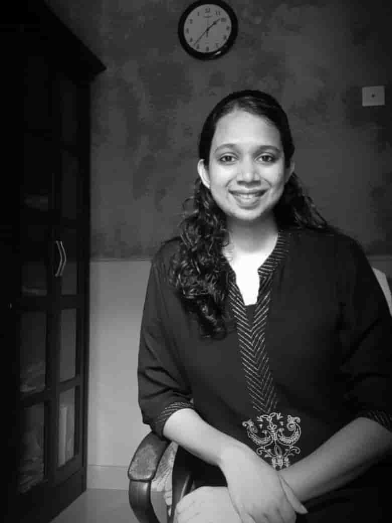 Sreerekha mohan Clinical Psychologist Sreerekha Mohan An Clinical Psychologist expertise in Malayalam counselling online , Child Therapy, Individual therapy, Online Counselling in Kerala